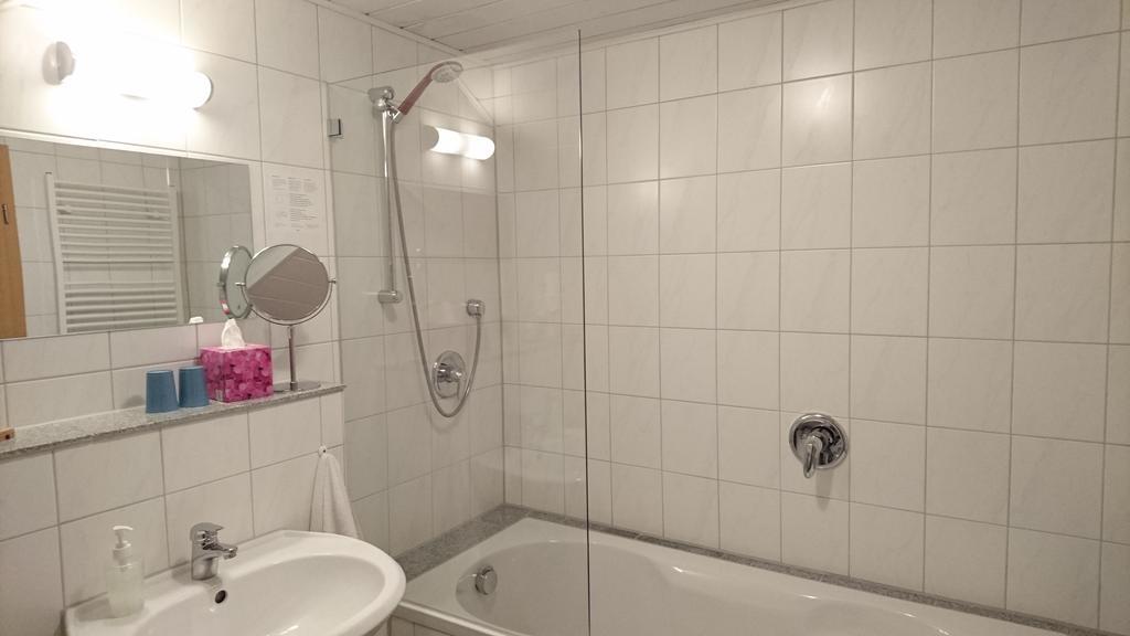 Gaestehaus Langhammer Bubenreuth Bagian luar foto